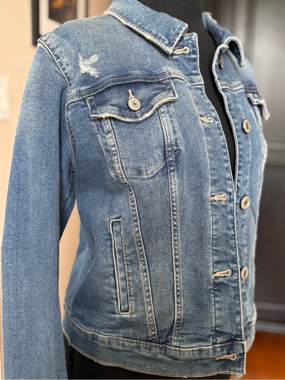 SO brand Women's distressed Y2K Jean or Denim jacket